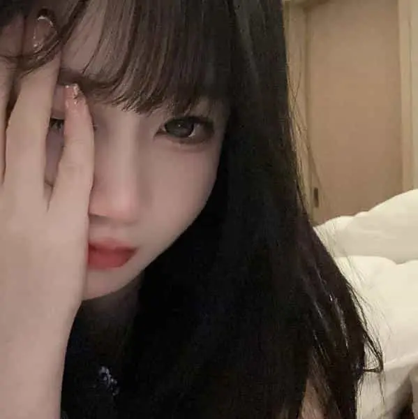 维妮 – 香水盯射绿帽进